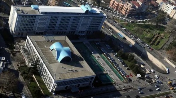 İmamoğlu suç örgütü iddianamesinde dikkat çeken detaylar: Gayri resmi ilişkilerde Murat Ongun parmağı!